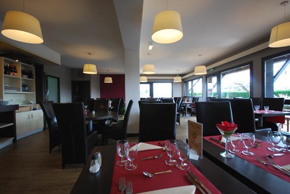 Hotel Inn Design Poitiers Sud Kültér fotó