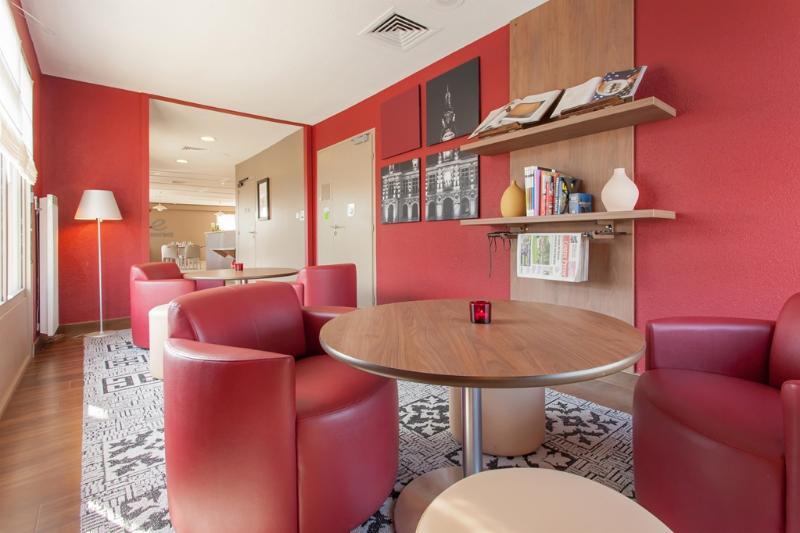 Hotel Inn Design Poitiers Sud Kültér fotó