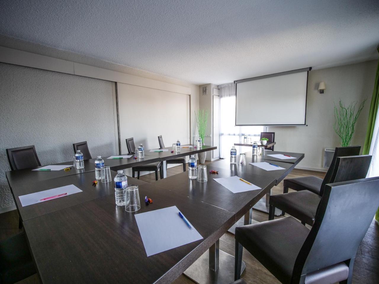 Hotel Inn Design Poitiers Sud Kültér fotó